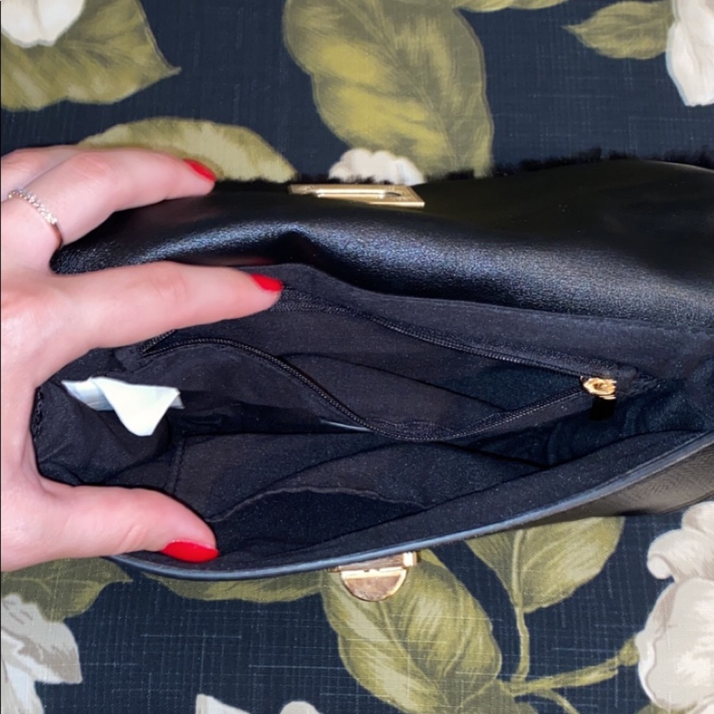 Purse - Picture 6 of 6